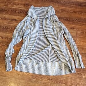 Charlotte Russe Gray Striped Cardigan